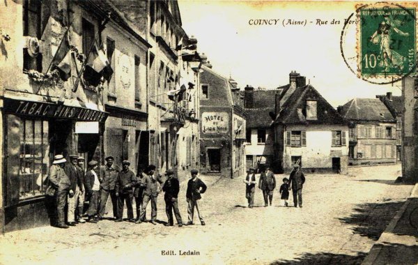 Rue des Bordeaux - en fête